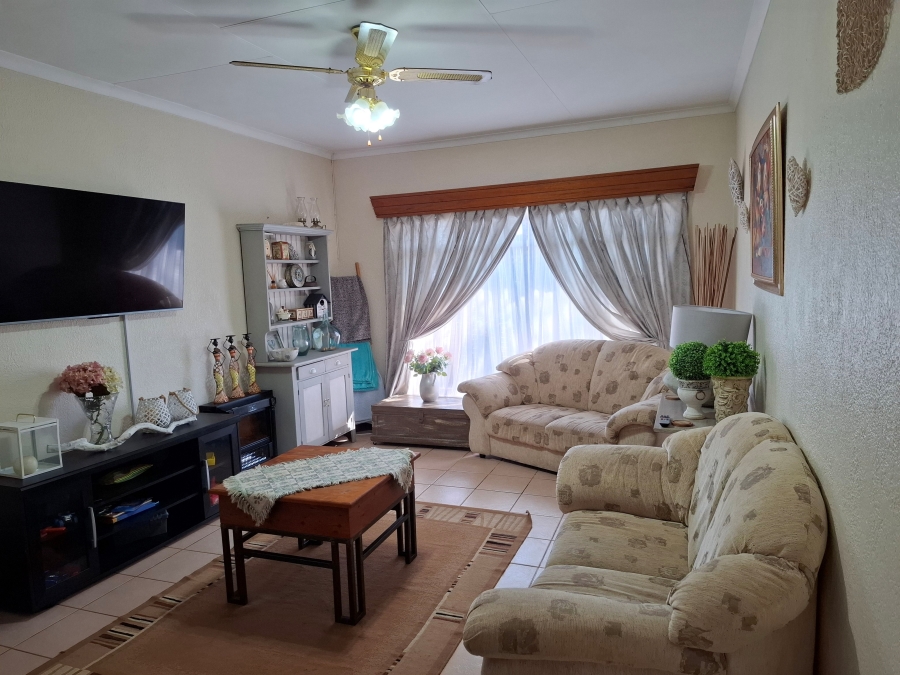 3 Bedroom Property for Sale in Stilfontein Ext 4 North West